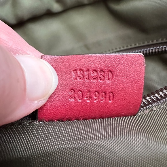 Gucci Tote - Picture 9 of 9